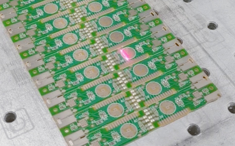 PCB镭雕机支持多语言系统吗
